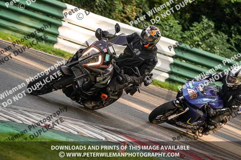 cadwell no limits trackday;cadwell park;cadwell park photographs;cadwell trackday photographs;enduro digital images;event digital images;eventdigitalimages;no limits trackdays;peter wileman photography;racing digital images;trackday digital images;trackday photos
